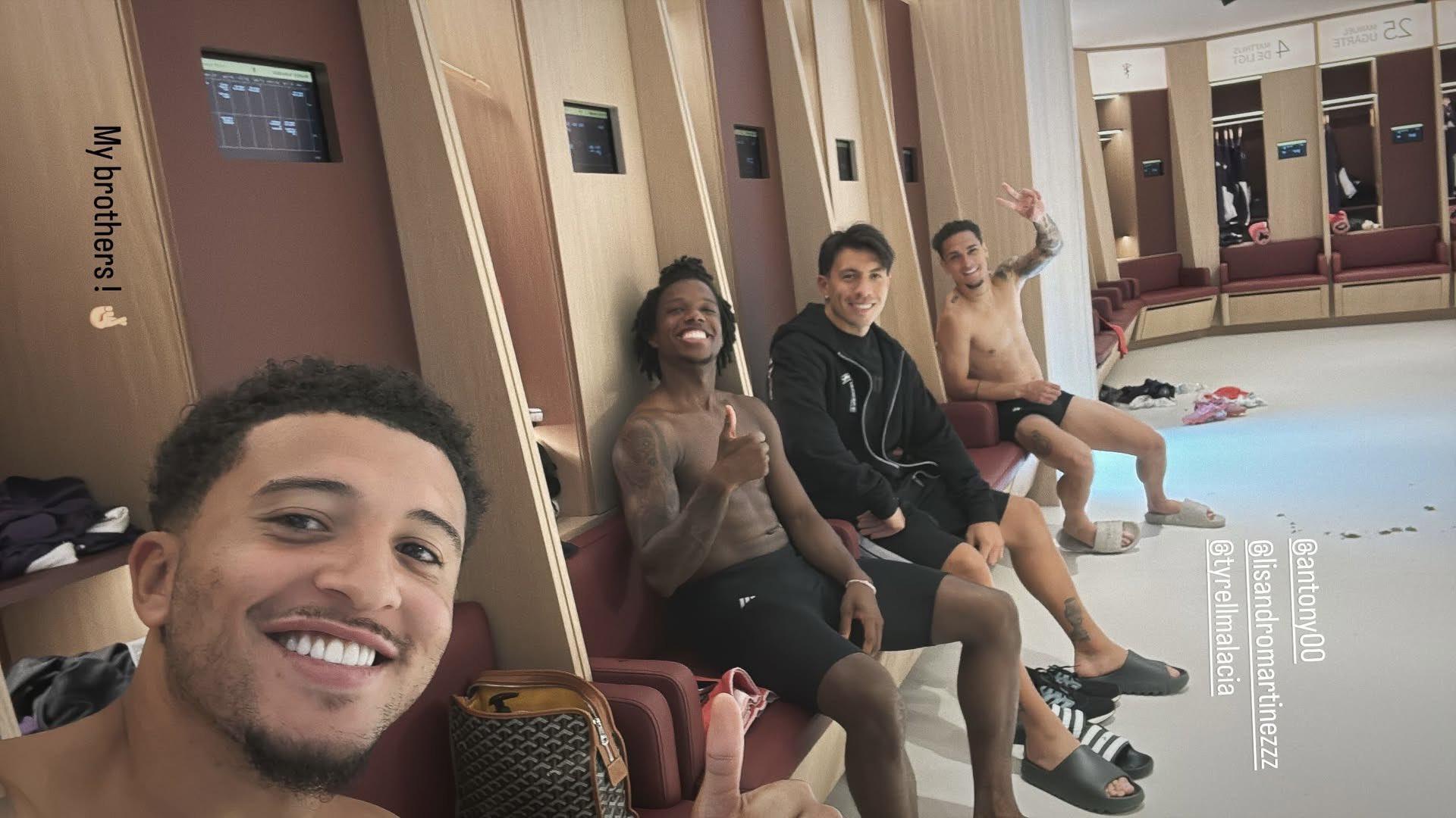 利马的经纪, 队友霍伊伦 利马的经纪, 队友霍伊伦