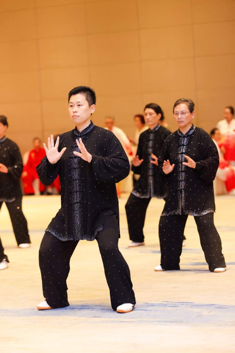 市老年人体, 产业融合发 市老年人体, 产业融合发