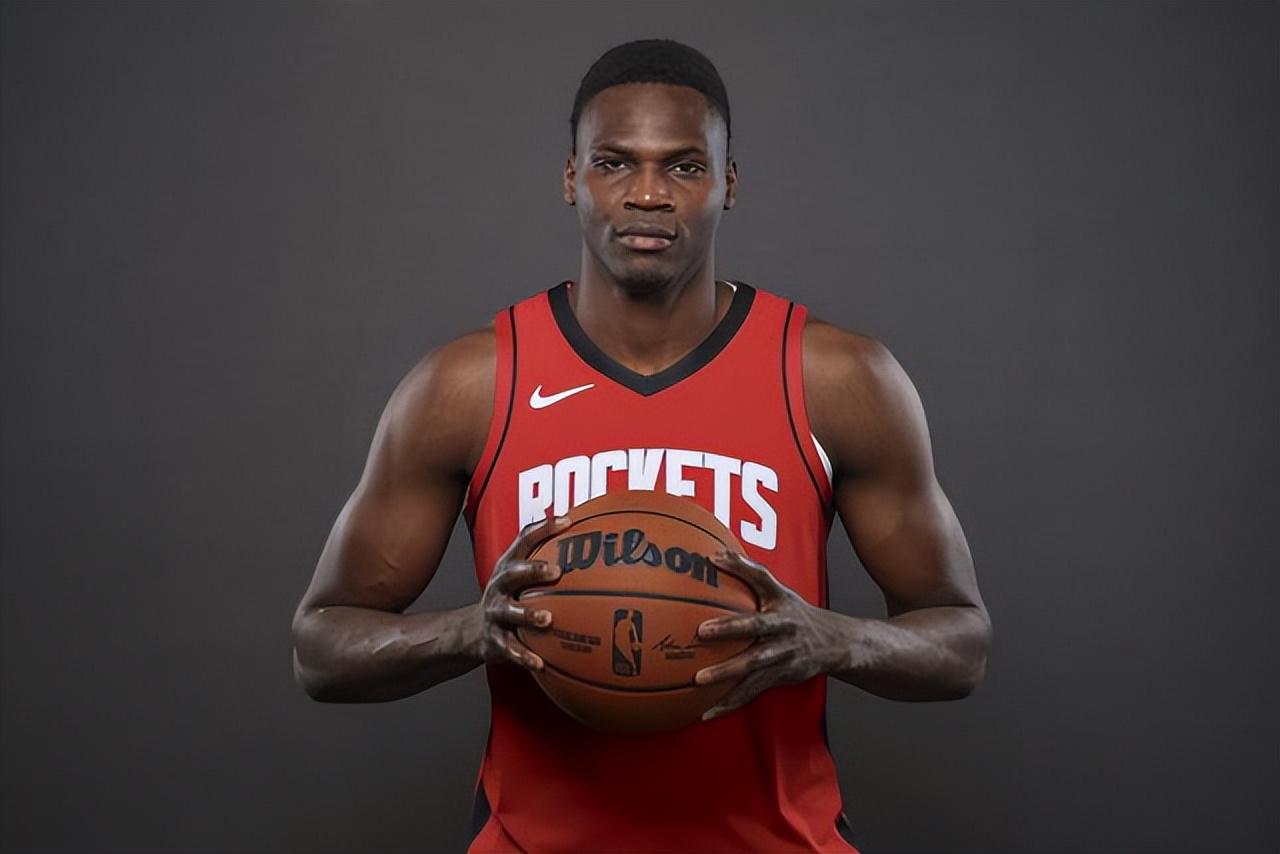 季前赛的发 季前赛的发